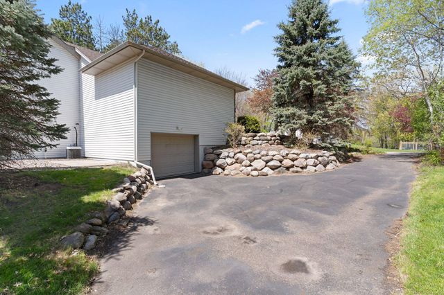 3932 162nd Lane NE, Ham Lake, MN 55304