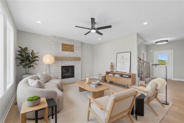 20755 Emerald Street, Spring Hill, KS 66083