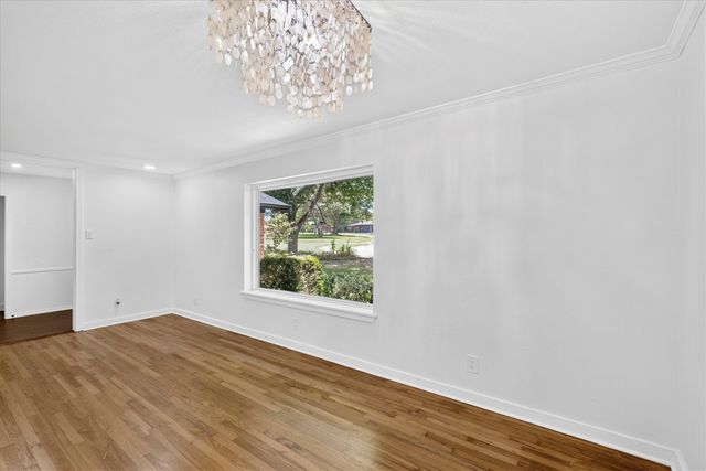 2103 Healey Drive, Dallas, TX 75228