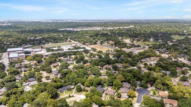 2103 Healey Drive, Dallas, TX 75228