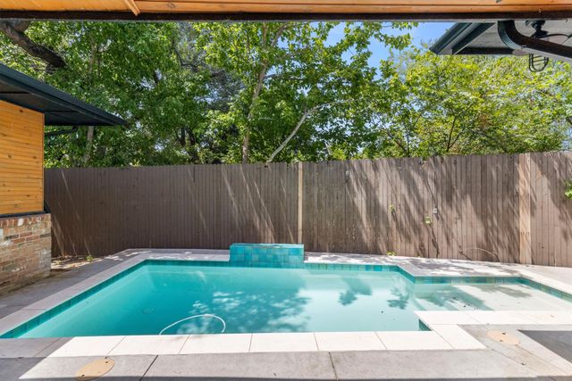 2103 Healey Drive, Dallas, TX 75228