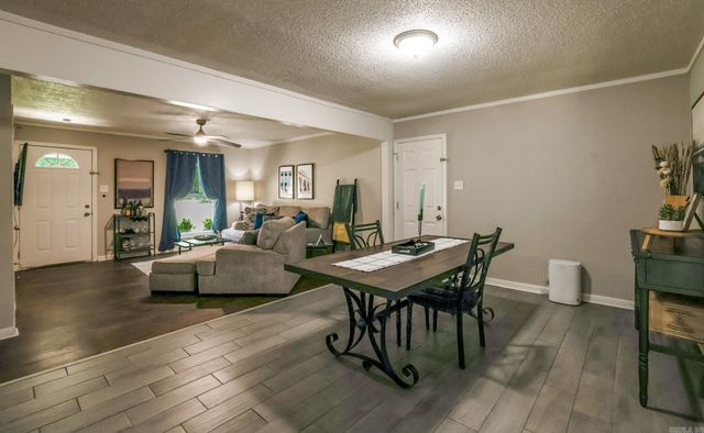 14028 Sardis Rd, Shannon Hills, AR 72103