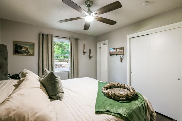 14028 Sardis Rd, Shannon Hills, AR 72103