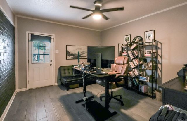 14028 Sardis Rd, Shannon Hills, AR 72103