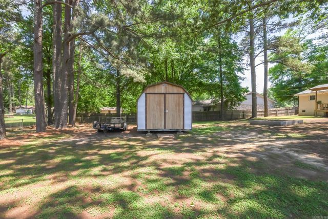 14028 Sardis Rd, Shannon Hills, AR 72103