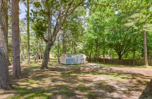 14028 Sardis Rd, Shannon Hills, AR 72103