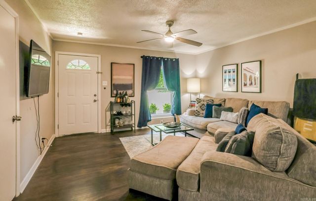 14028 Sardis Rd, Shannon Hills, AR 72103