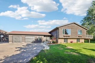 733 N Meadow Drive, Hudson, WI 54016