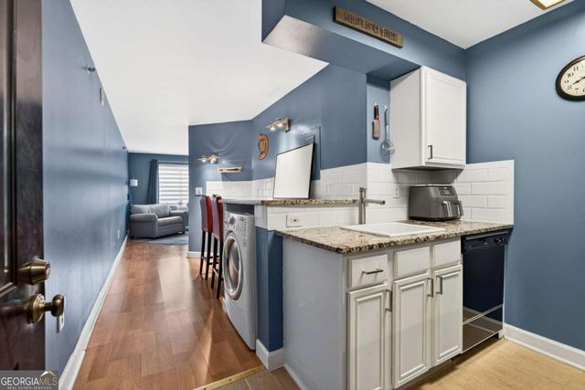 795 Hammond Drive 209, Atlanta, GA 30328