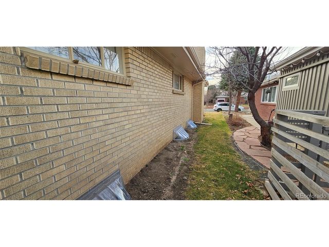 3326 S Ash St, Denver, CO 80222