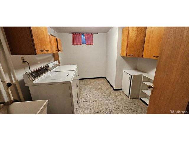 3326 S Ash St, Denver, CO 80222