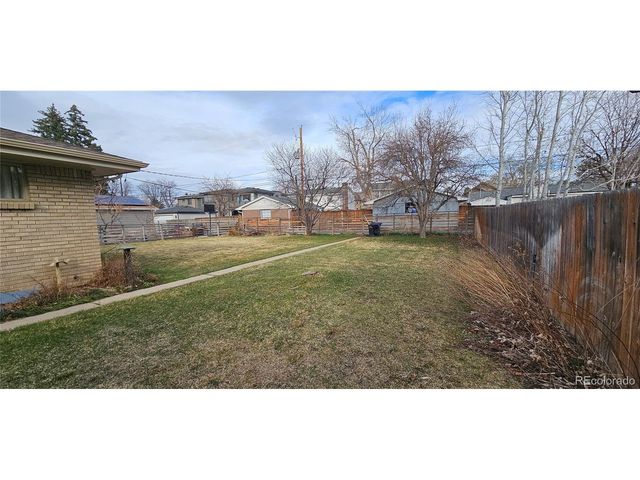 3326 S Ash St, Denver, CO 80222