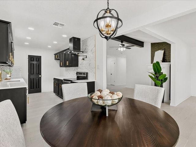 5606 Palo Blanco St, Corpus Christi, TX 78417