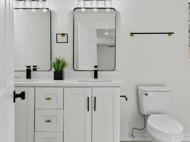 5606 Palo Blanco St, Corpus Christi, TX 78417