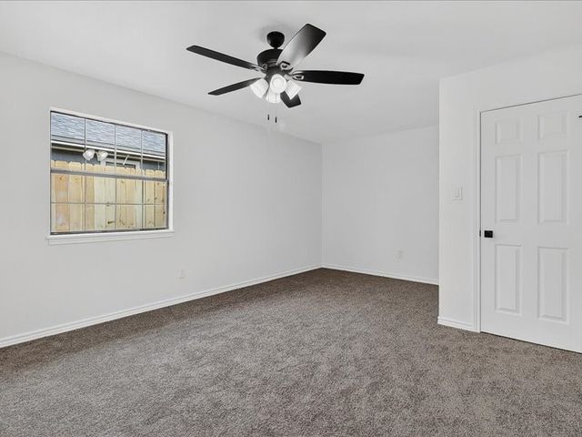 5606 Palo Blanco St, Corpus Christi, TX 78417