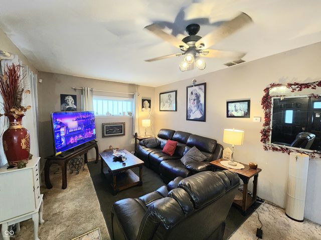 2443 Meridian Street, Anderson, IN 46016