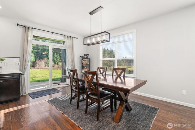 9912 138th Avenue SE, Rainier, WA 98576