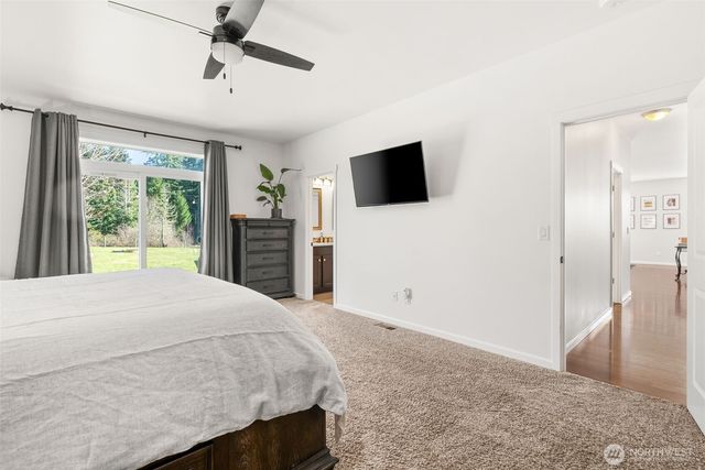 9912 138th Avenue SE, Rainier, WA 98576