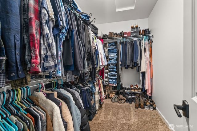 9912 138th Avenue SE, Rainier, WA 98576