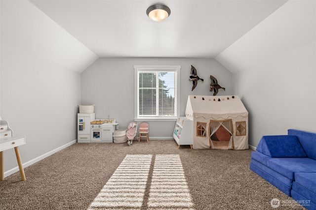 9912 138th Avenue SE, Rainier, WA 98576