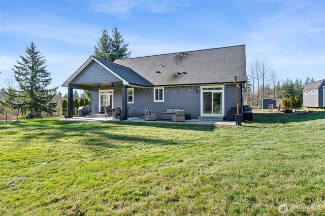 9912 138th Avenue SE, Rainier, WA 98576