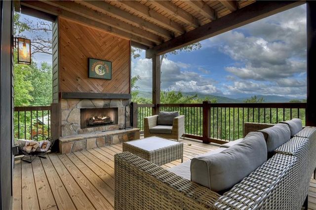 351 S Dream Catcher, Blue Ridge, GA 30513