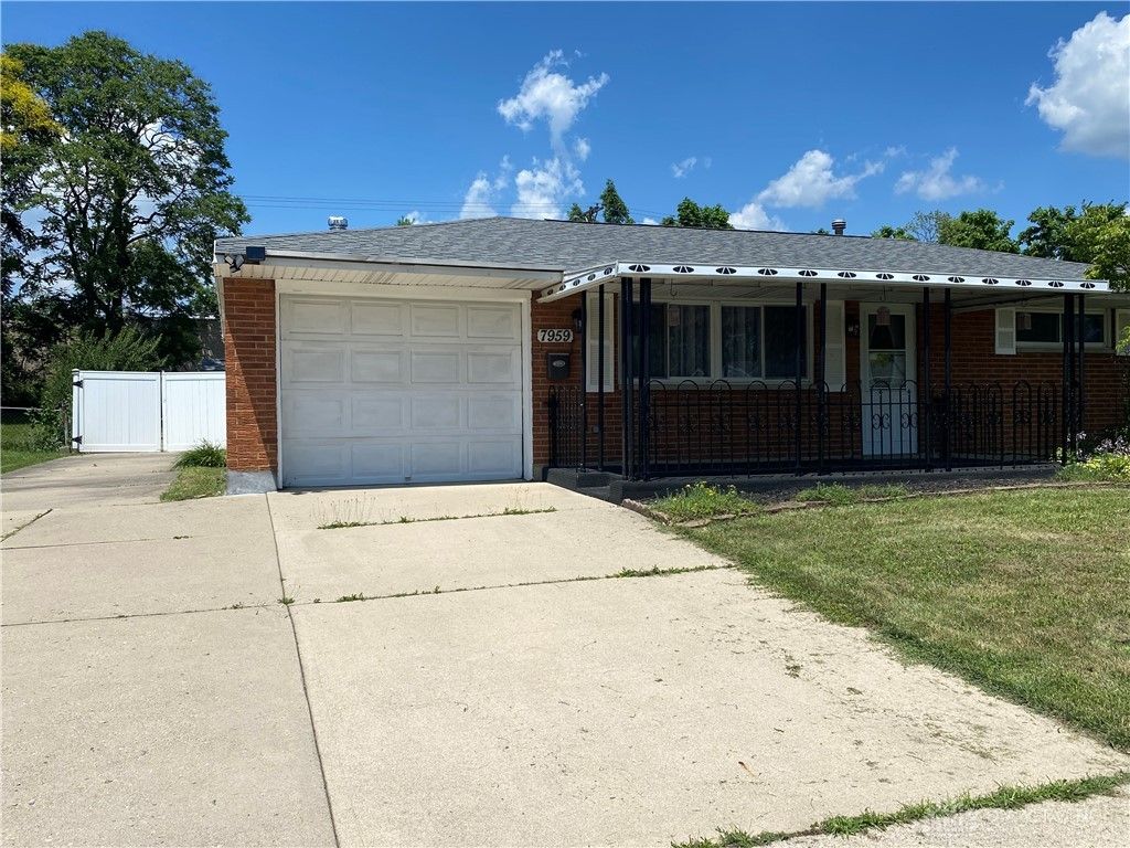 7959 Blackshear Drive, Dayton, OH 45424