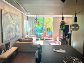 1700 Meridian Ave 206, Miami Beach, FL 33139