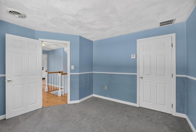 6 Paddock Lane, Dracut, MA 01826