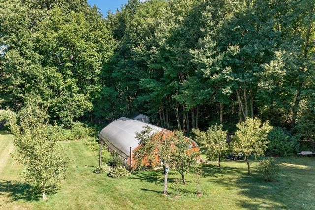 6 Paddock Lane, Dracut, MA 01826