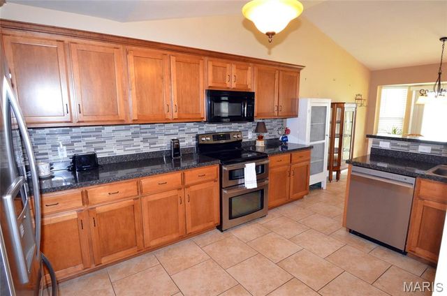 1440 Cortez Drive, Hillsboro, MO 63050