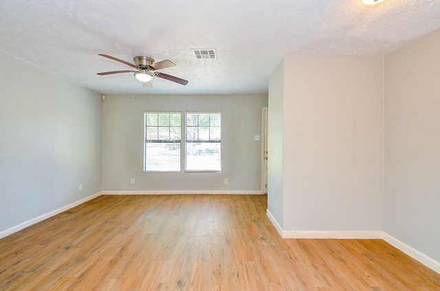 5405 Southlea Street, Houston, TX 77033