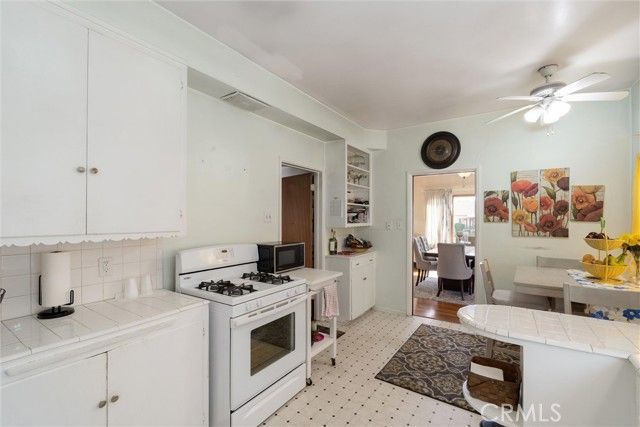 3711 Lemon, Long Beach, CA 90807