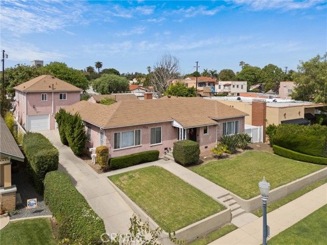 3711 Lemon, Long Beach, CA 90807