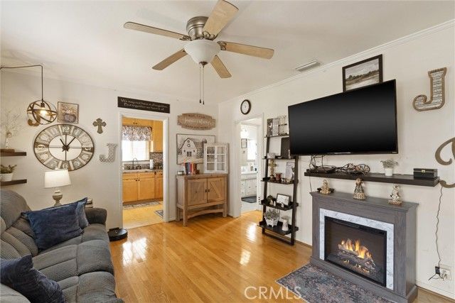 3711 Lemon, Long Beach, CA 90807