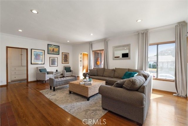 3711 Lemon, Long Beach, CA 90807