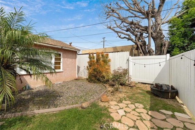 3711 Lemon, Long Beach, CA 90807