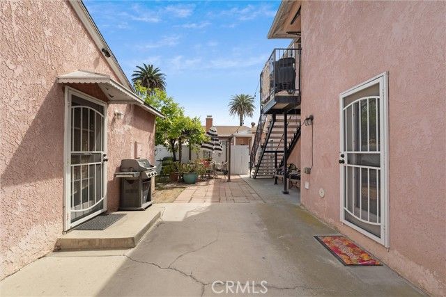 3711 Lemon, Long Beach, CA 90807