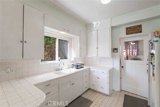 3711 Lemon, Long Beach, CA 90807