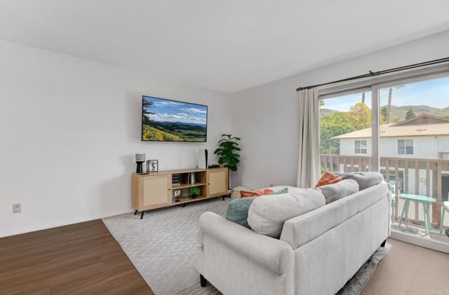 6470 Bell Bluff Ave, San Diego, CA 92119