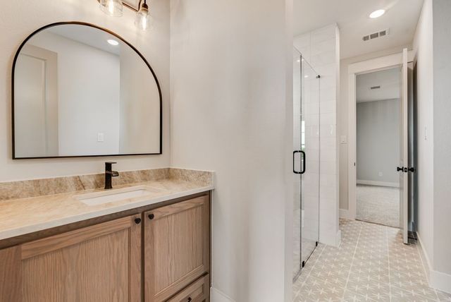 170 Maci Drive, Waxahachie, TX 75167