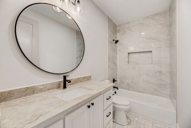 170 Maci Drive, Waxahachie, TX 75167