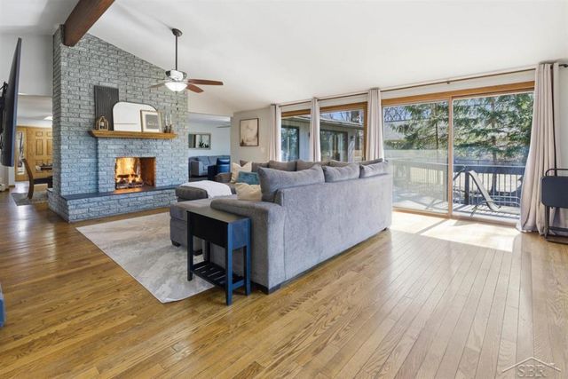 892 S Crooked Tree Lane, Midland, MI 48640