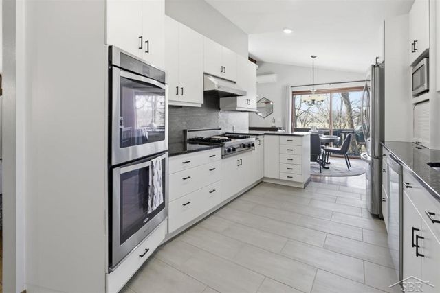 892 S Crooked Tree Lane, Midland, MI 48640