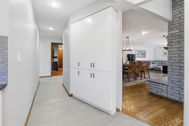 892 S Crooked Tree Lane, Midland, MI 48640