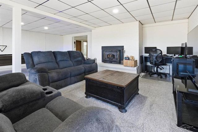 892 S Crooked Tree Lane, Midland, MI 48640