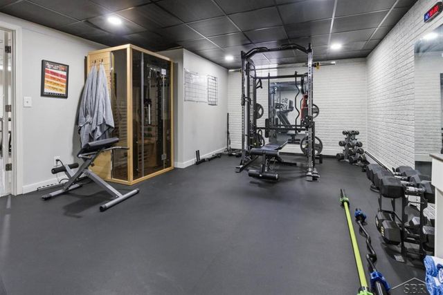 892 S Crooked Tree Lane, Midland, MI 48640