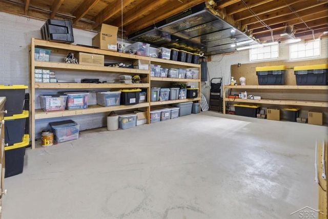 892 S Crooked Tree Lane, Midland, MI 48640