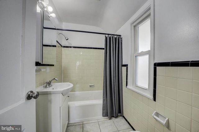 9035 49TH PL, College Park, MD 20740