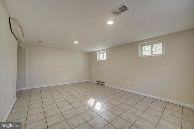 9035 49TH PL, College Park, MD 20740